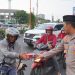 Berkah Ramadhan, Polresta Sidoarjo Bagikan Takjil ke Masyarakat