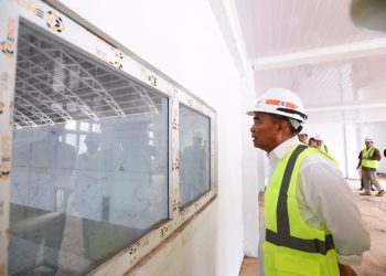 Menko Muhadjir  Minta Pembangunan Arena PON XXI Dipercepat