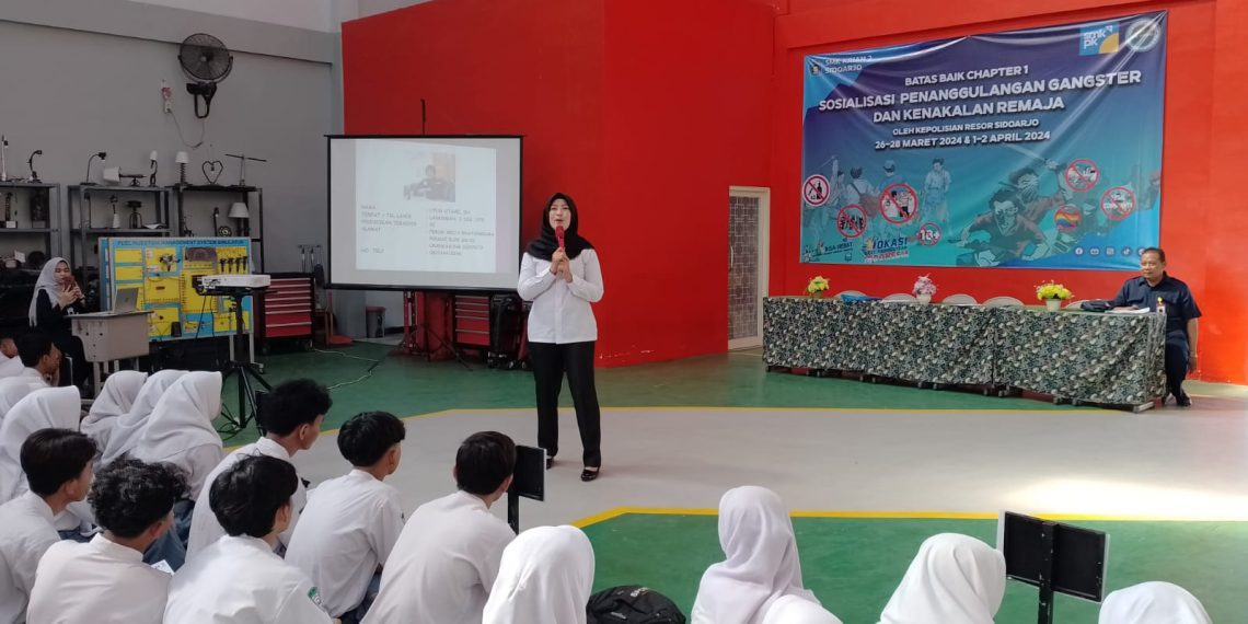 Antisipasi Kenakalan Remaja, Unit PPA Satreskrim Polresta Sidoarjo Masif Ke Sekolah