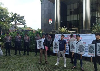 Koalisi Masyarakat Sipil Sidoarjo Demo KPK Desak Bupati Sidoarjo Gus Muhdlor Ditahan