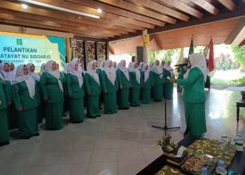 PC Fatayat NU Sidoarjo Pimpinan Dzurrotun Nafisah Resmi Dilantik