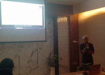 Baru Pasang Baliho, Bacabup Abah Usman Masuk Teropong Media Survei Pilbup Sidoarjo 2024