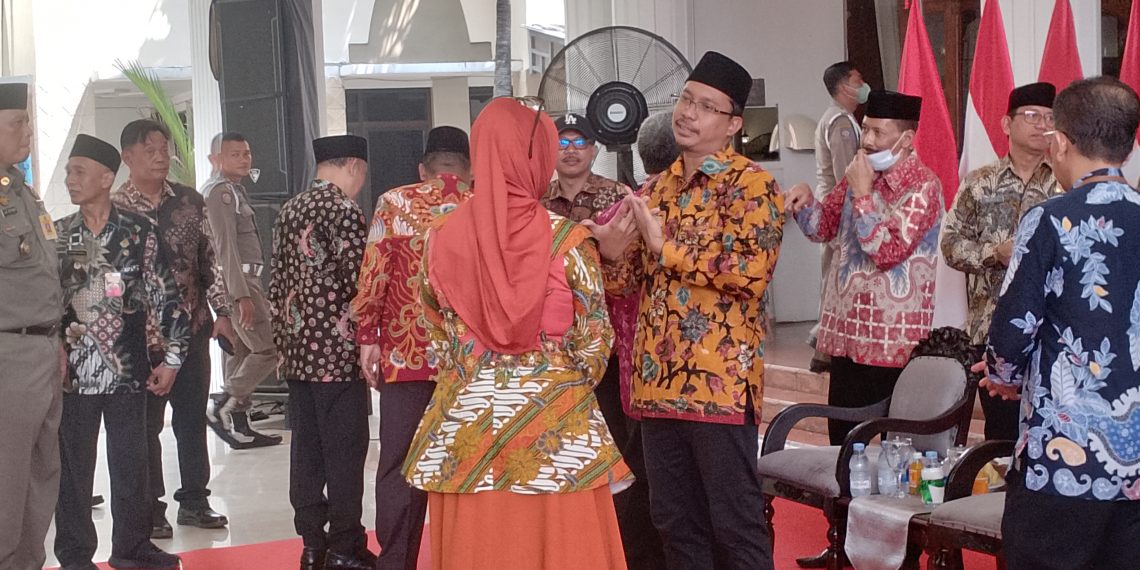 Jadi Tersangka Korupsi, Bupati Gus Muhdlor Siap Ambil Langkah Hukum Hadapi KPK