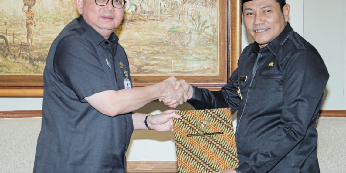 Jabat Plt Bupati, Wabup Subandi Lanjutkan Estafet Kepemimpinan di Pemkab Sidoarjo