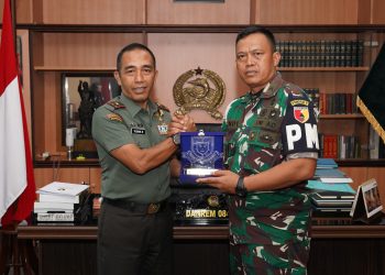 Courtesy Call Dandenpom V/4 kepada Danrem 084/BJ,  Dalam Rangka HUT ke-78 Polisi Militer Angkatan Darat Tahun 2024