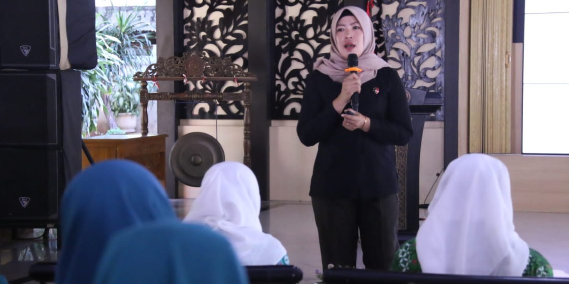 Kanit PPA Satreskrim Polresta Sidoarjo Sosialisasi Cegah KDRT dan Pelecehan Seksual