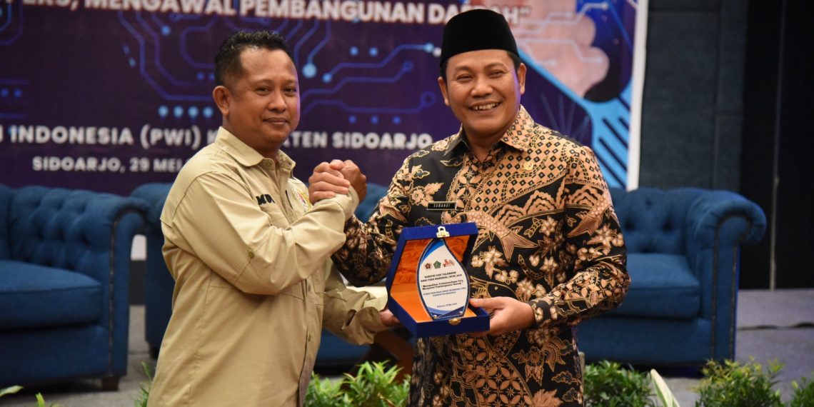 Peringatan HPN PWI Sidoarjo, Plt Bupati Subandi Siap Terima  Kritik Membangun