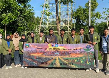 Mahasiswa UPN Jatim Ajari Petani Bikin Abon dari Jantung Pisang