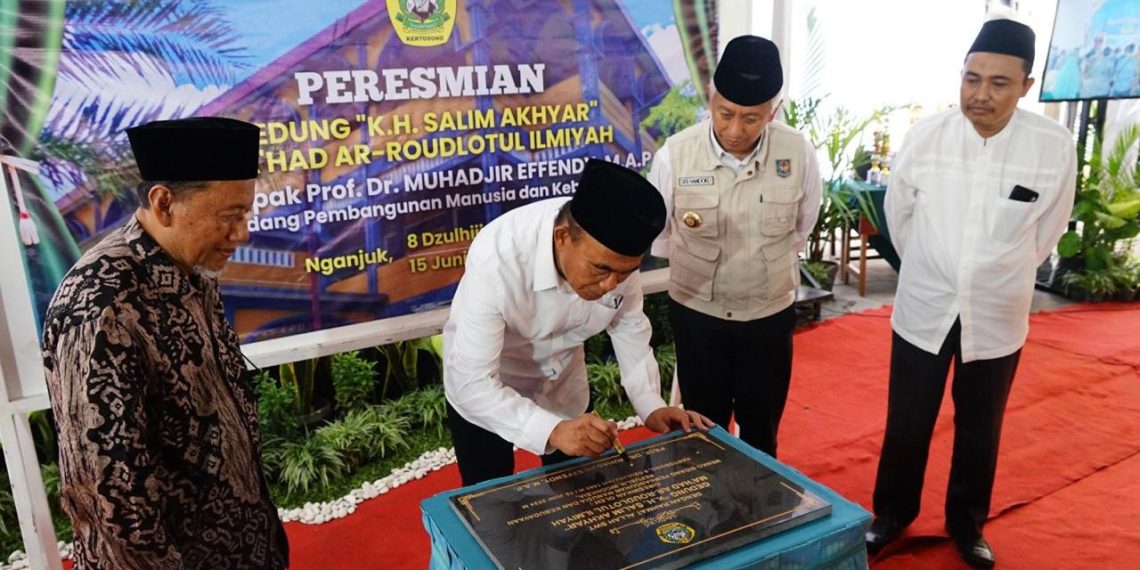 Menko Muhadjir: Pesantren Bukan Pendidikan Kelas Dua