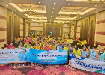 Apapun Warnanya, cak Khulaim Junaidi Pilihannya