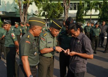 Cegah Judi Online dan Pinjol, Kasrem 084/BJ Sidak Prajurit