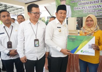 Plt Bupati Subandi dan DPM-PTSP Jemput Bola, Pelaku UMKM Semakin Mudah Urus Izin