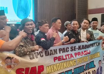 Ratusan Massa Pelita Prabu Jatim Deklarasi Dukung Cabup Khulaim Junaidi