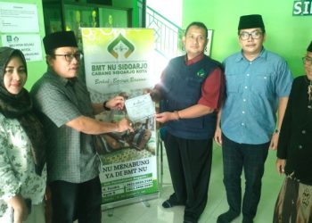 Peduli Kemaslahatan Umat, Abah Usman Setor Rp 100 Juta ke Koperasi BMT NU