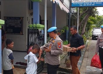 Hari Bhayangkara Ke-78, Si Propam Polresta Sidoarjo Berbagi di Panti Asuhan