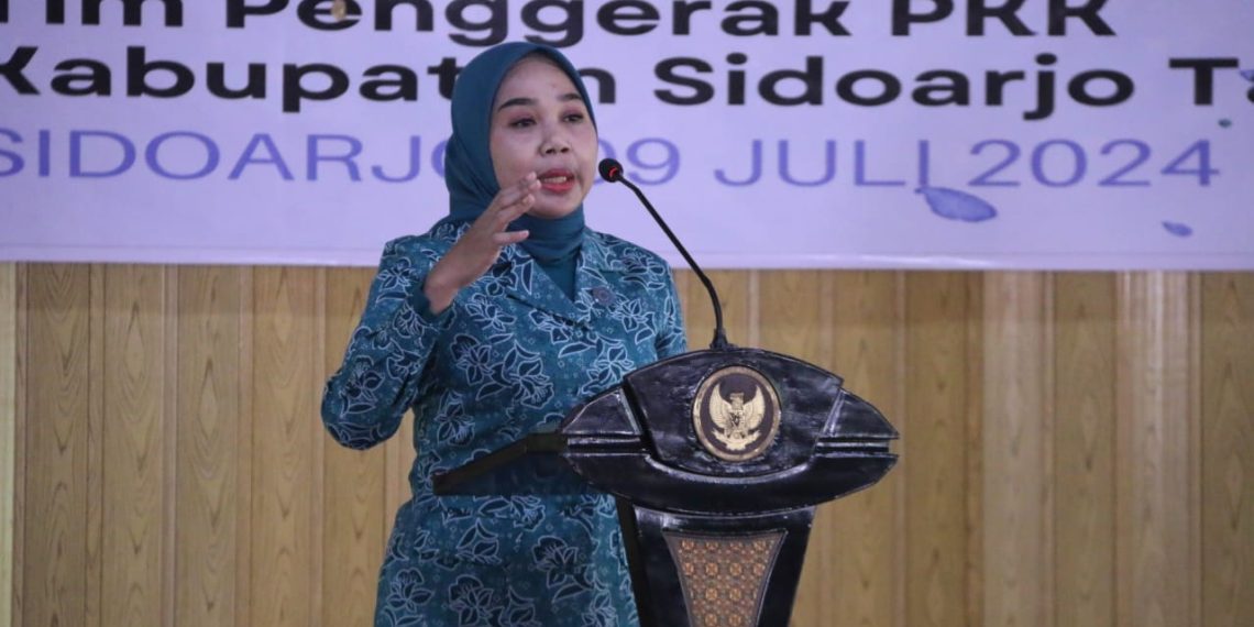 Dr Sriatun Subandi Berharap Perempuan Sidoarjo Bantu Tingkatkan Ekonomi Keluarga