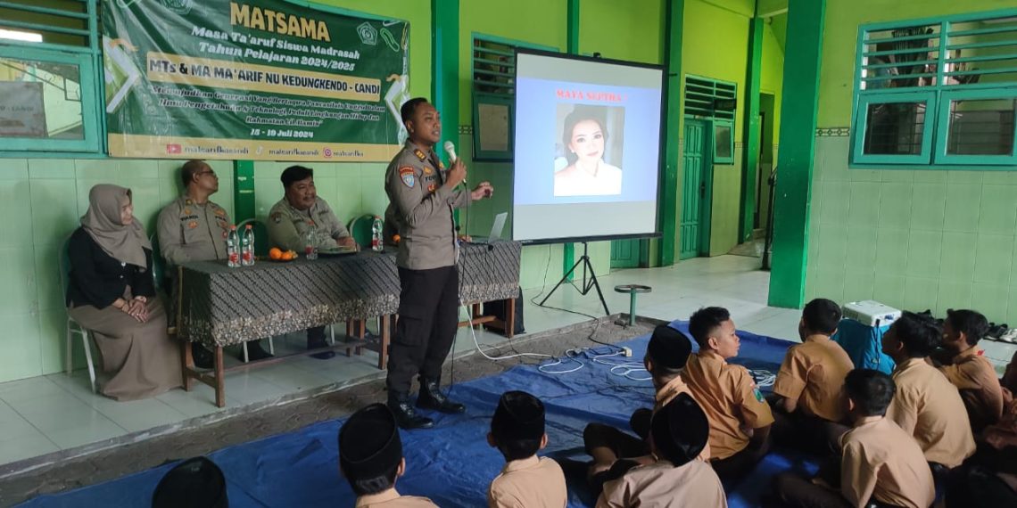 Polisi Edukasi Pelajar tentang Bahaya Kenakalan Remaja