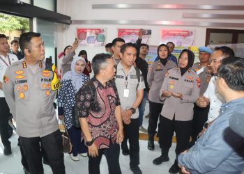 Kementerian PANRB Lakukan Verifikasi dan Observasi Lapangan Layanan Publik di Polresta Sidoarjo