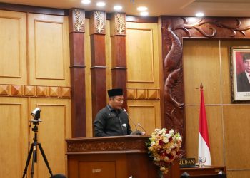 Ini Penjelasan Plt Bupati Subandi terhadap Raperda Perubahan APBD Kabupaten Sidoarjo