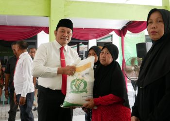 Monitoring Penyaluran Bantuan Beras, Plt Bupati Subandi : Manfaatkan Untuk Kebutuhan Sehari-hari