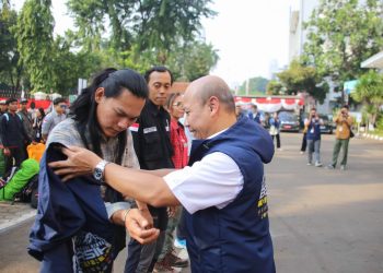 Aksi Bersih Gunung Prau, Wujudkan Revolusi Mental Gerakan Indonesia Bersih Kemenko PMK Lepas 150 Relawan Aksi Bersih Gunung Prau