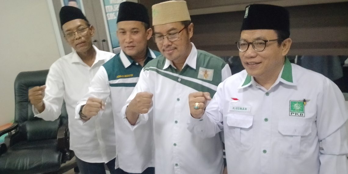 Maju Pilkada Sidoarjo Gandeng Hj Mimik Idayana, Cabup H Subandi Pilih Mundur dari Ketua DPC PKB