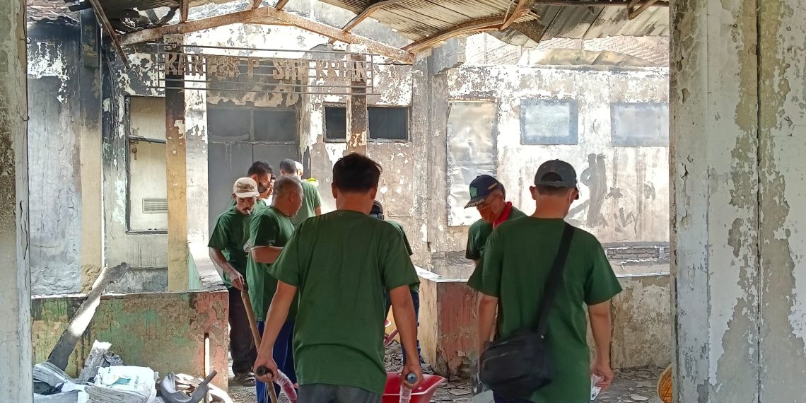 Kolaborasi BRI Krian dengan Pasar Krian dalam Tanggap Bencana Kebakaran