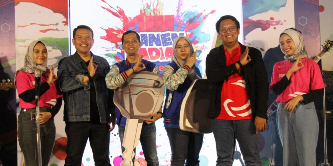 Panen Hadiah Simpedes 2024, BRI Cabang Krian Undi 2 Grand Prize Mobil