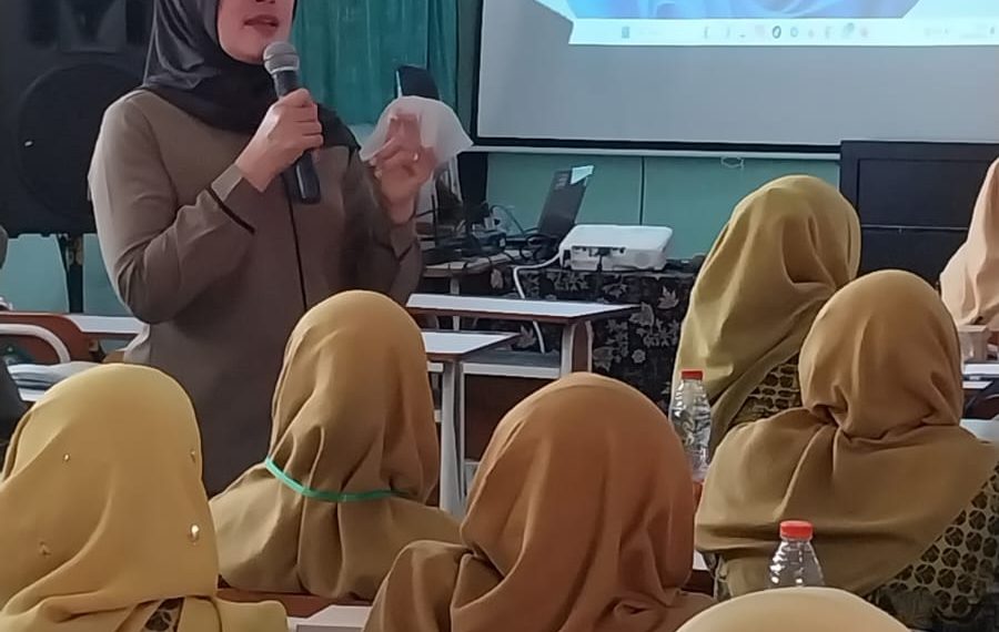Kanit PPA Satreskrim Polresta Sidoarjo Ajak Guru SD Cegah Perundungan dan Kekerasan Pelajar
