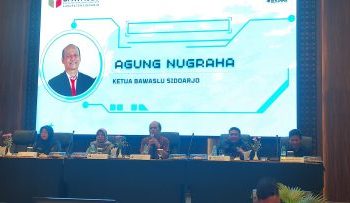 Bawaslu Sidoarjo Gelar Bintek Teknis Kearsipan dan Kehumasan bagi Panwascam