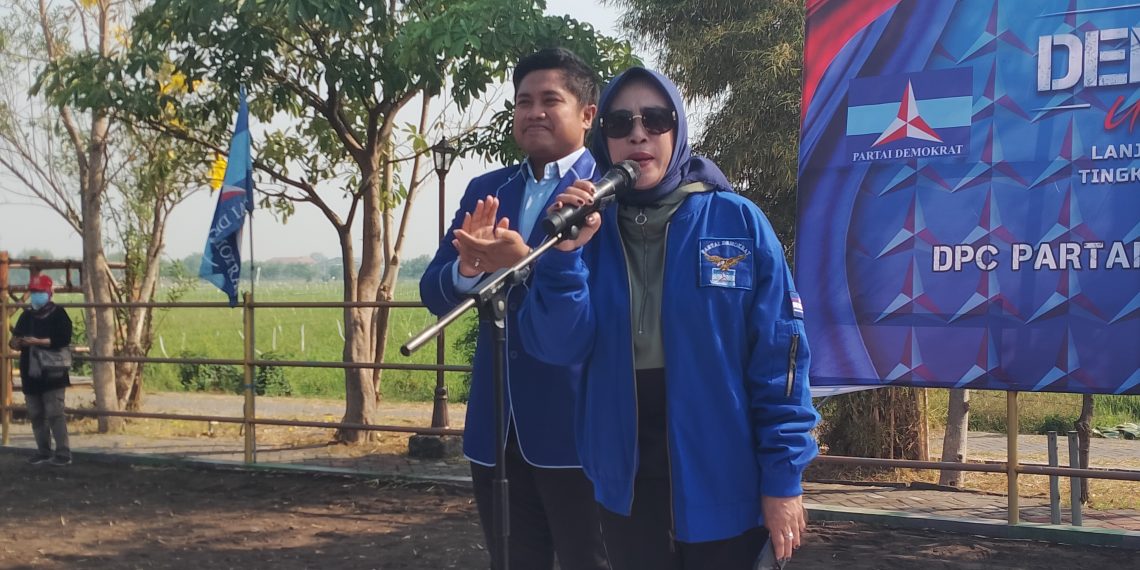Cawabup Hj Mimik Idayana Bakar Semangat Kader Demokrat Menangkan Pilkada Sidoarjo 2024