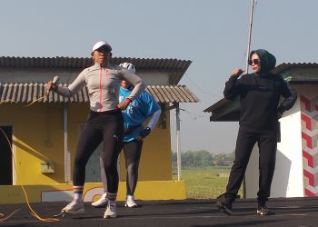 Sediakan 600 Porsi Makan Gratis di Kedondong, Cawabup Mimik Idayana Konsisten Senam dan Buka Warling