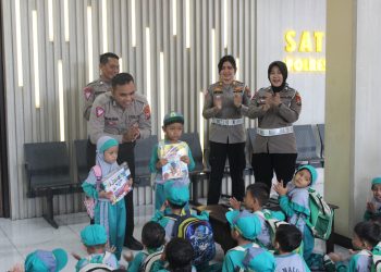 Satlantas Polresta Sidoarjo Edukasi Tertib Lalu Lintas Sejak Dini