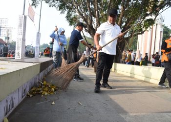 15 Ribu ASN Sidoarjo Serentak Kerja Bakti Bersama