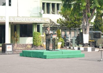 Kepala Staf Korem 084/Bhaskara Jaya Pimpin Upacara Peringatan HUT ke-79 TNI Tahun 2024