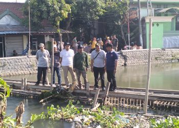 Gencarkan Geber, Pjs Bupati Sidoarjo Ajak Masyarakat Jaga Kebersihan Sungai Pelayaran Tawangsari dan  Alun-Alun