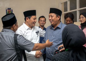 Calon Bupati Sidoarjo Subandi Bikin Simpati Warga Perumahan Puri Surya Jaya