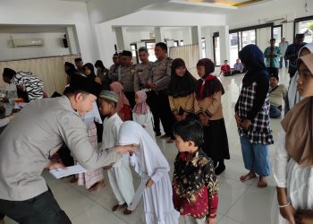 Polsek Sidoarjo Kota Gelar Doa Bersama dan Santuni 24 Anak Yatim