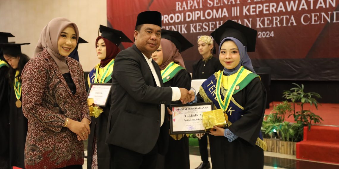 Pjs Bupati Sidoarjo : Tenaga Keperawatan Mampu Tingkatkan Kualitas Kesehatan