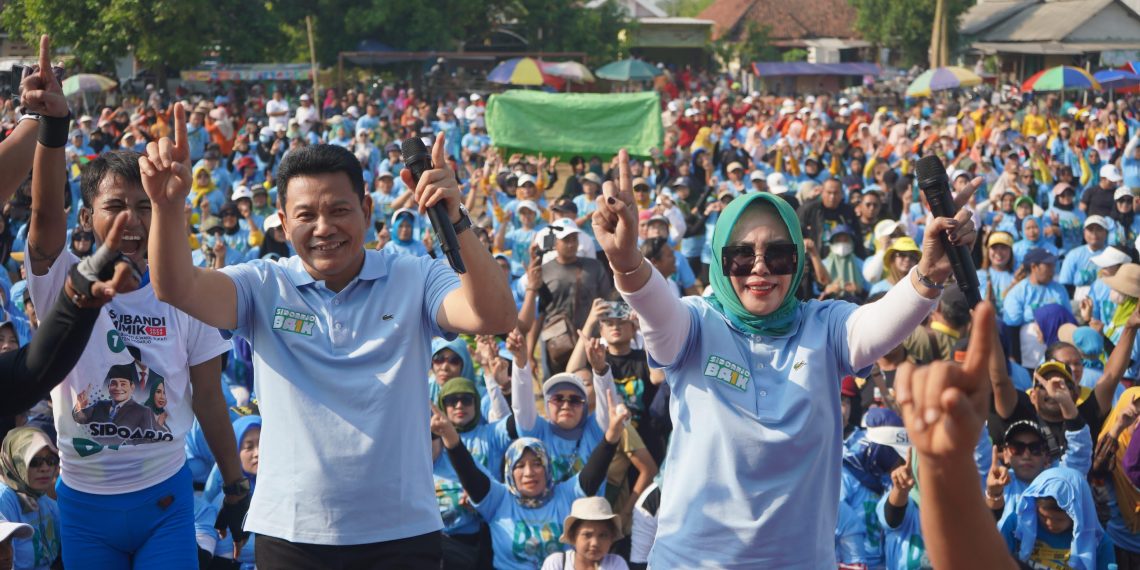 Ribuan Warga Tarik Senam bareng Subandi – Mimik