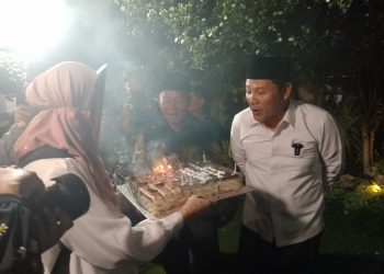 Cabup Subandi Siapkan Beasiswa untuk 10 Ribu Anak Yatim di Sidoarjo