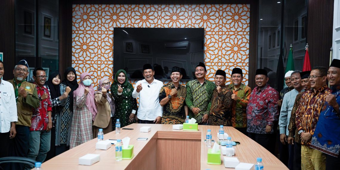 Subandi – Mimik Bersilaturahmi dengan PD Muhammadiyah Sidoarjo