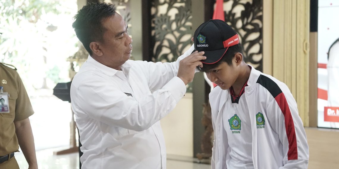 Targetkan Juara Umum, Pjs Bupati Sidoarjo Isa Anshori Lepas Kontingen Popda XIV dan Peparpeda II Jatim 2024