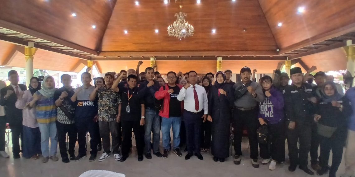 Pjs Bupati Isa Anshori Ingatkan Pengorbanan Para Pahlawan Kepada Wartawan Sidoarjo