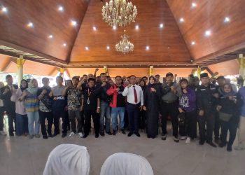 Pjs Bupati Isa Anshori Ingatkan Pengorbanan Para Pahlawan Kepada Wartawan Sidoarjo