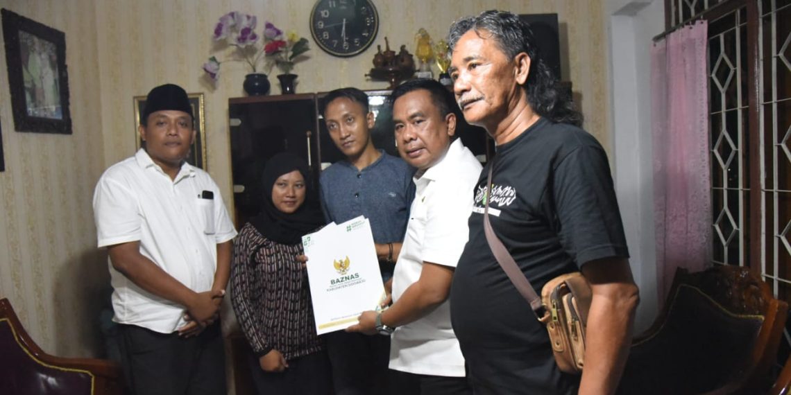 Pjs Bupati Isa Anshori Jenguk Kondisi Pekerja Migran Sidoarjo Korban Penipuan Pekerjaan di Kamboja
