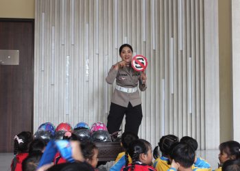 Satlantas Polresta Sidoarjo Edukasi Tertib Lalu Lintas Sejak Dini