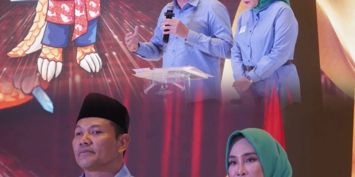 Debat Pamungkas Pilbup Sidoarjo: Subandi-Mimik Komitmen Penuh Sukseskan Asta Cita Presiden Prabowo Subianto