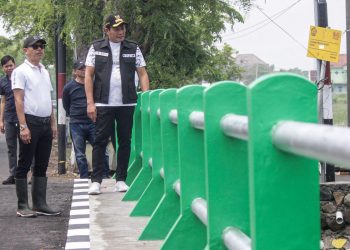 Plt Bupati Sidoarjo Subandi Sidak Jembatan Kedungpeluk yang Baru
