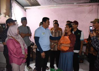 Plt Bupati Sidoarjo Subandi Siapkan Program Bedah Rumah Firia Setianingsih
